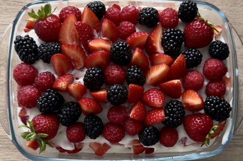 Tarta de Fresas con Nata